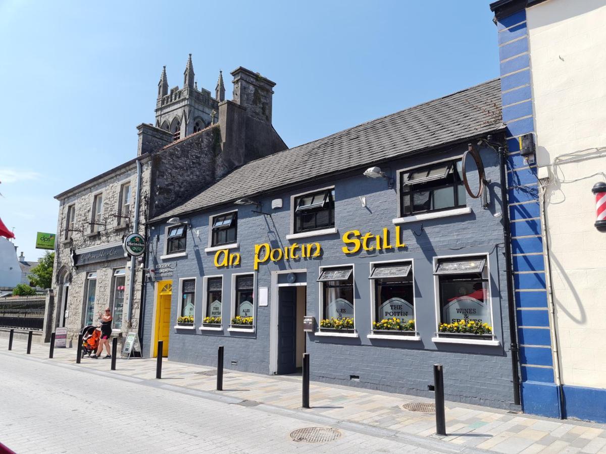 Ridge-Rock Accommodation Carrick on Shannon Eksteriør billede